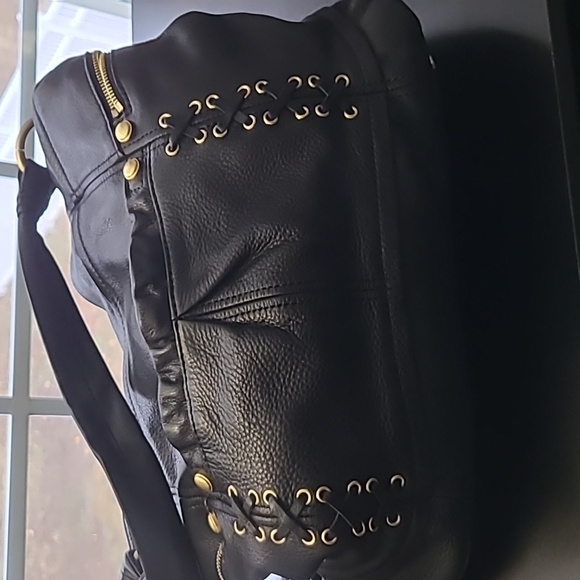 B Makowsky Black Meather Zipper Shoulder Bag - Picture 8 of 10